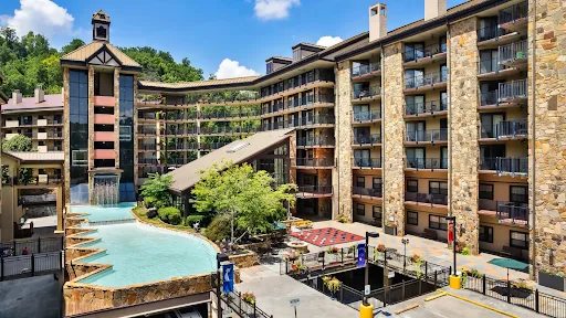Gatlinburg Town Square