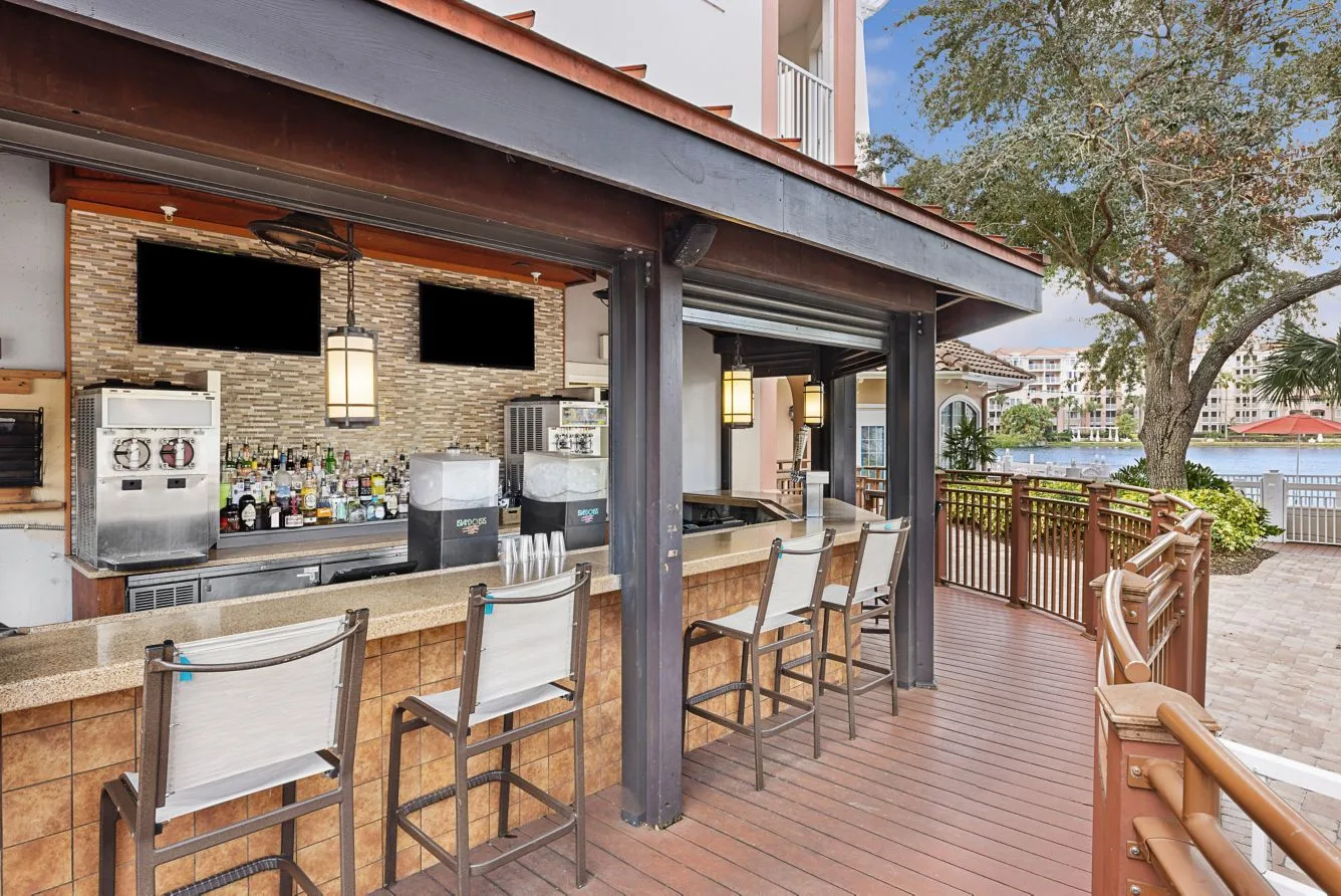 Grande Vista Three-Bedroom Villa Suite