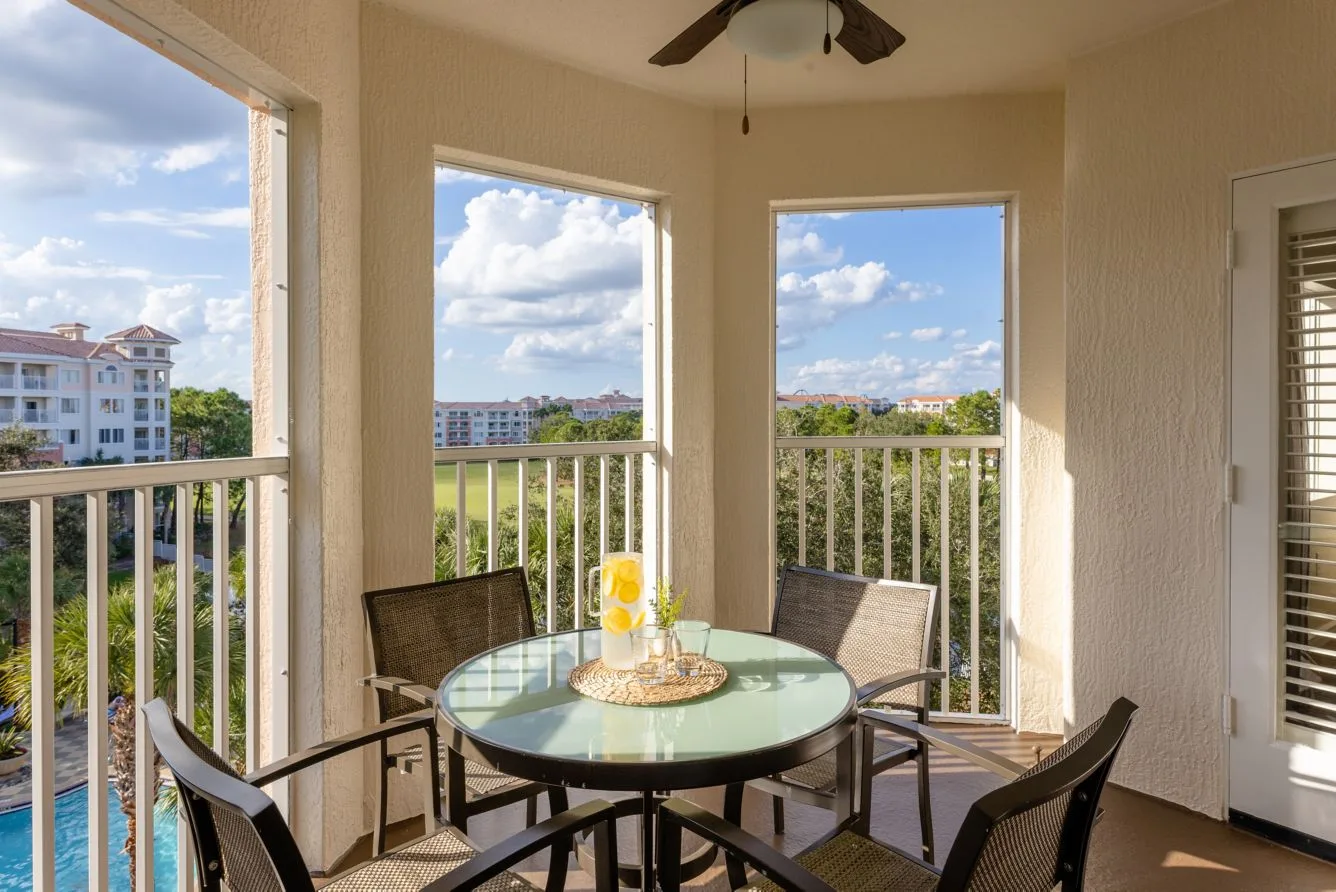Grande Vista Three-Bedroom Villa Suite