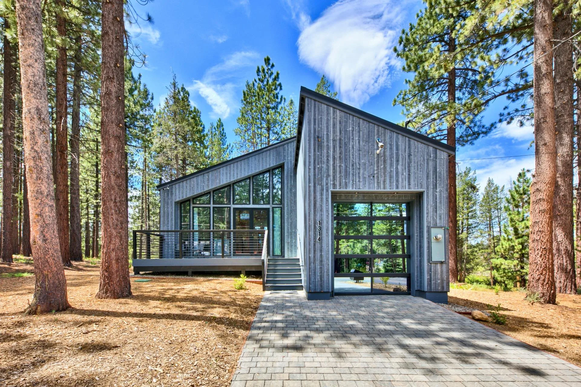 Modern Cabin Lake Tahoe
