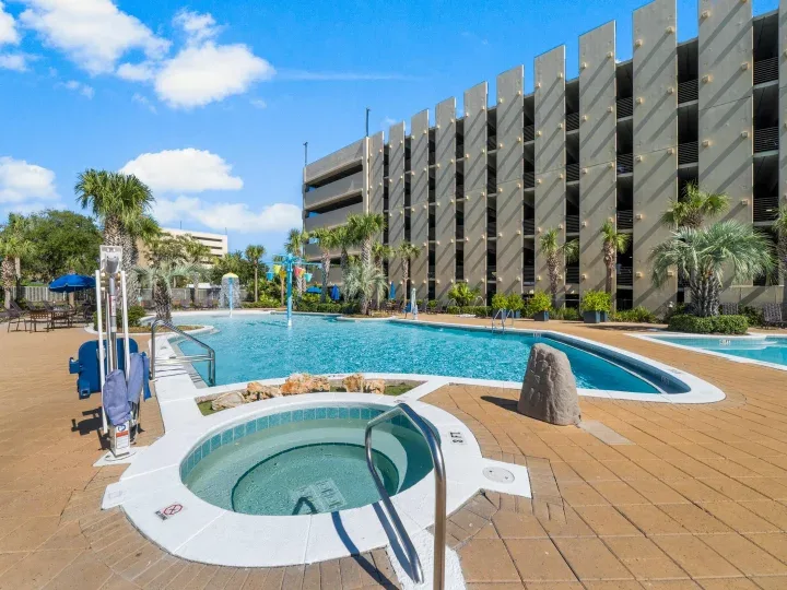 Club Wyndham Emerald Beach Resort